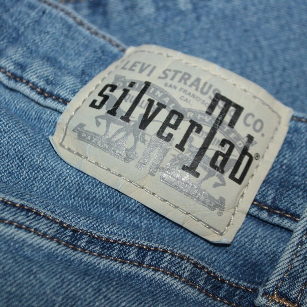 LEVIS Silver Tab Mom Jeans 29/8 Barrel Leg Tapered High Waist 90s Distressed Bag - Picture 13 of 13